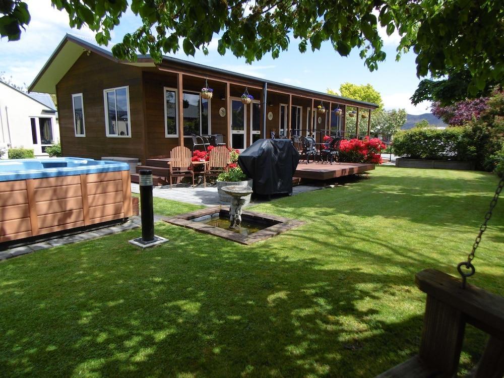 Blue Ridge Studios And Bed & Breakfast Te Anau Exterior foto